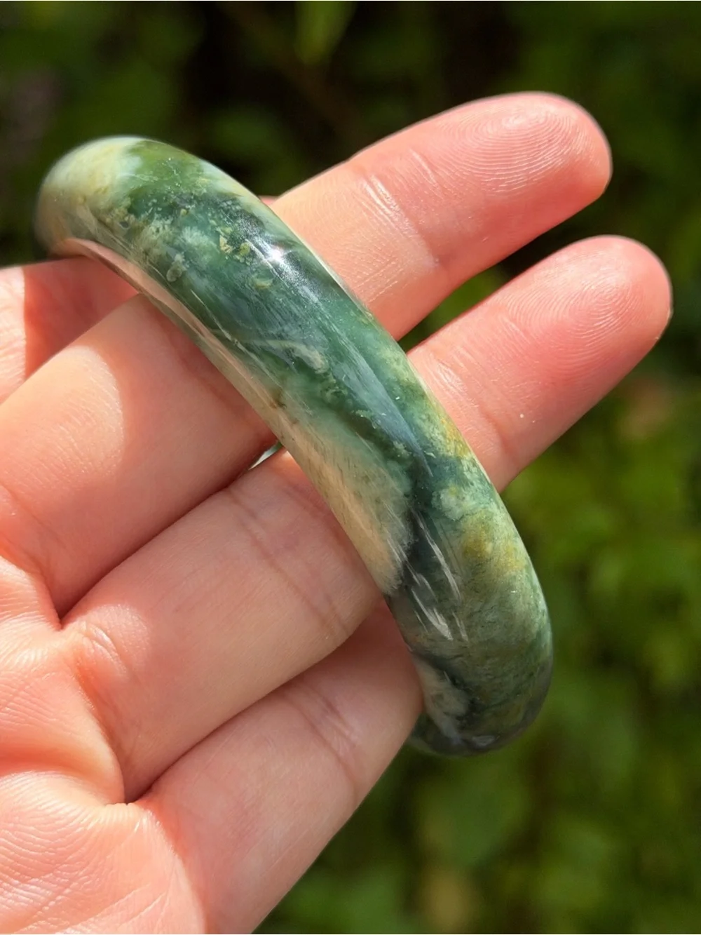 57mm inner diameter chunky green xiuyu jade bangle‎ 1736